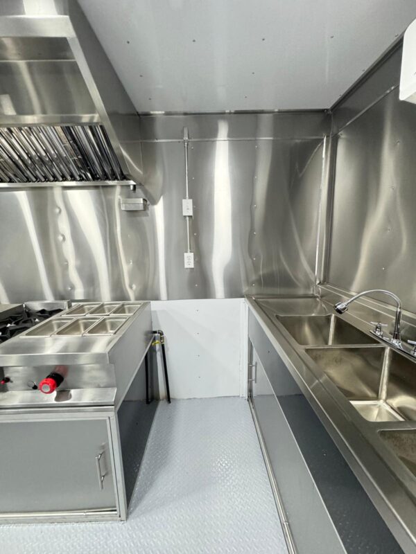 Food Trailer Black 8'x16’