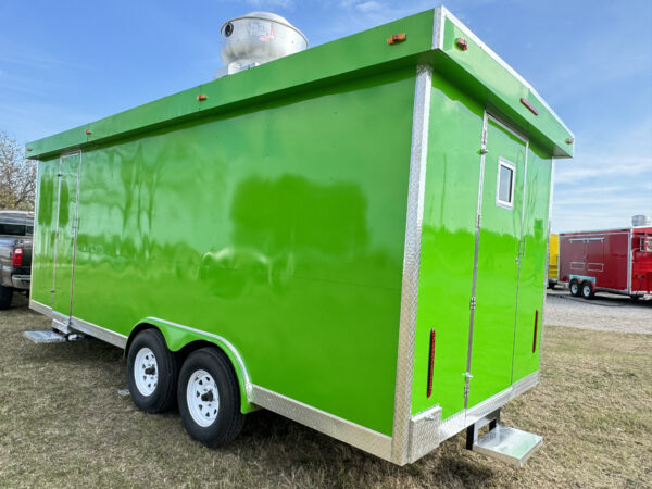 Green Food Trailer 8x20