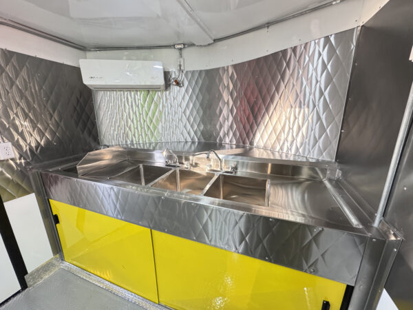 Yellow Food Trailer 8X20 - Image 2