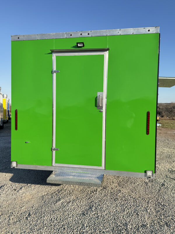 8'x18' Green Food Trailer - Image 2