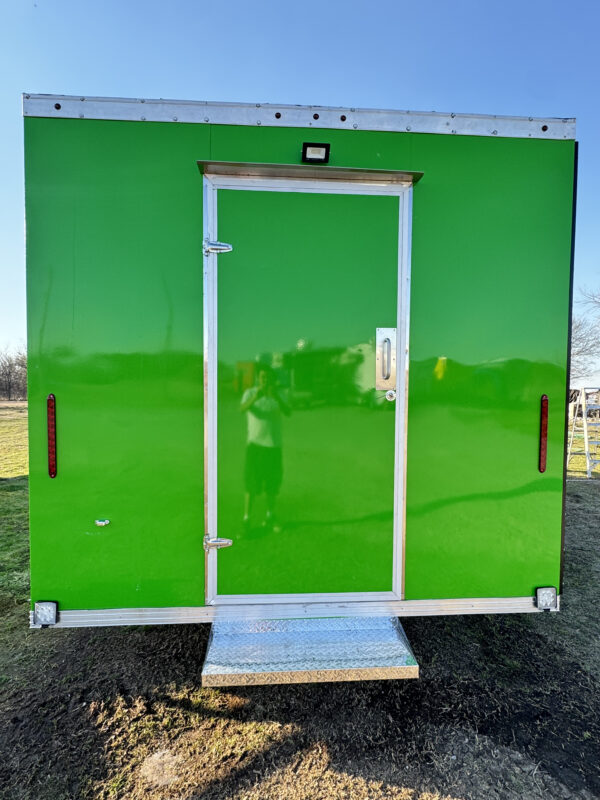 8'x18' Green Food Trailer - Image 11
