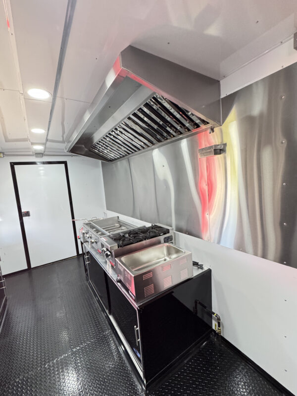 Black 8'x16' Food Trailer - Image 20
