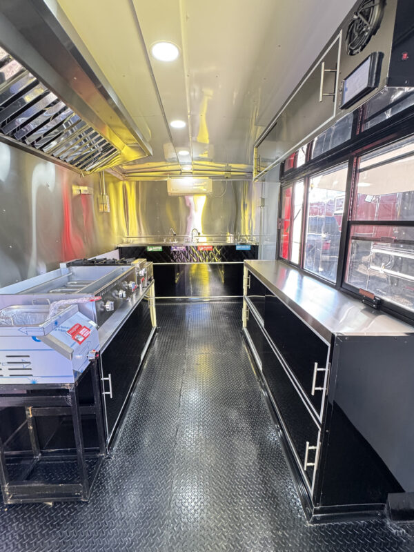 Black 8'x16' Food Trailer - Image 23