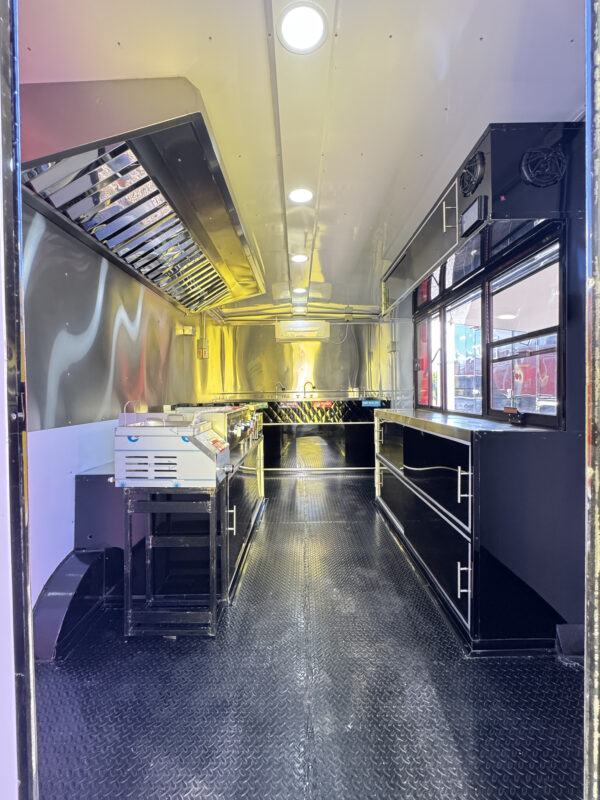 Black 8'x16' Food Trailer - Image 24