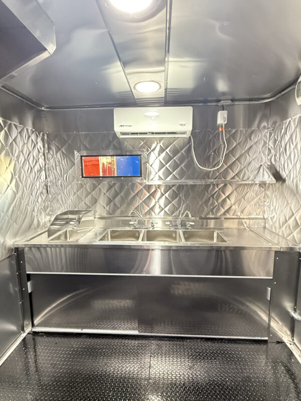 Black 8x16’ Food Trailer - Hands Wash Outside - Image 16