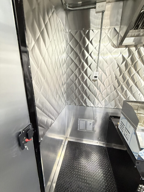 Black Food Trailer 8x16' - Image 16