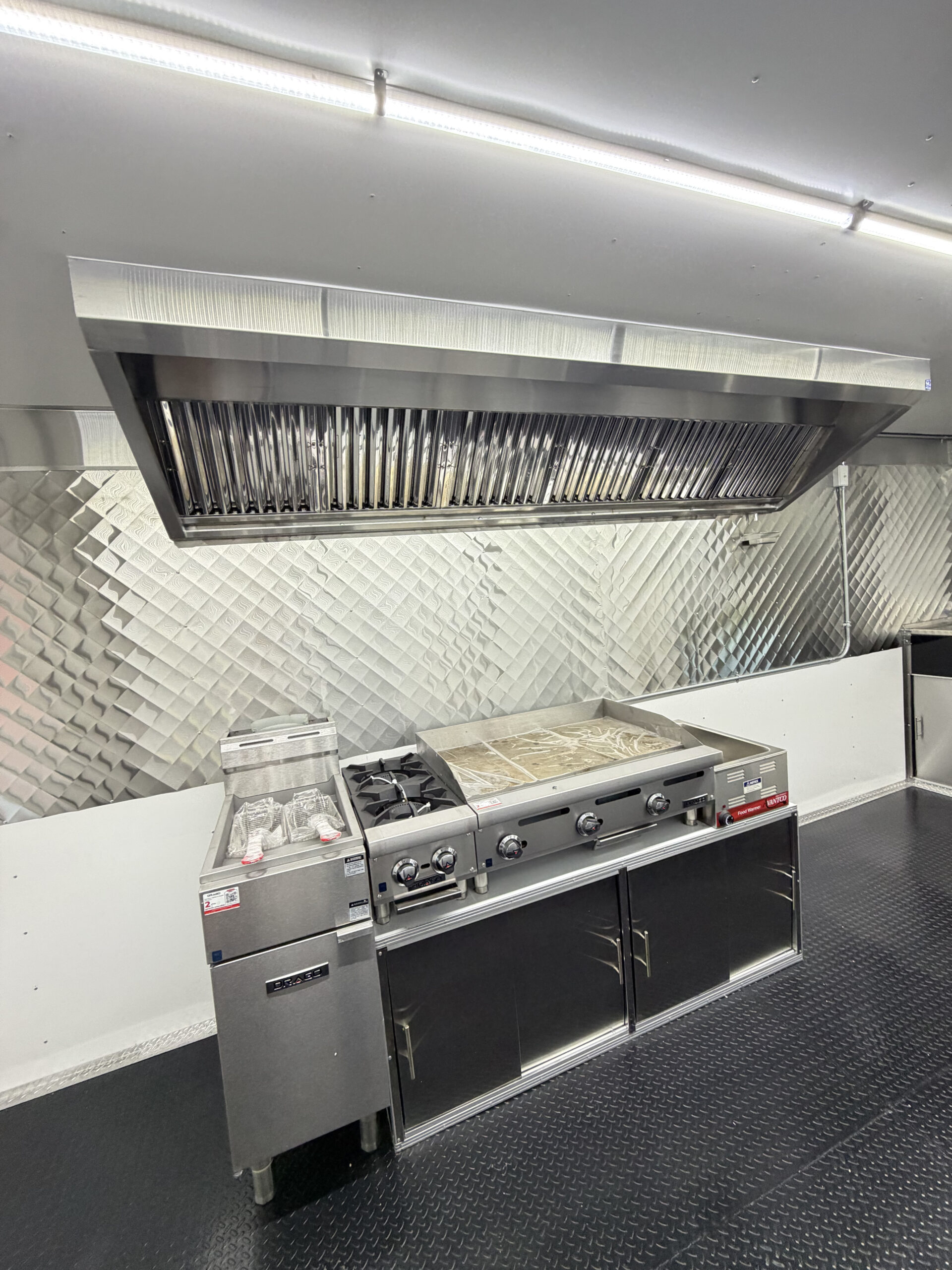 Black 8x20’ Food Trailer | Premium Mobile Kitchen - Image 32