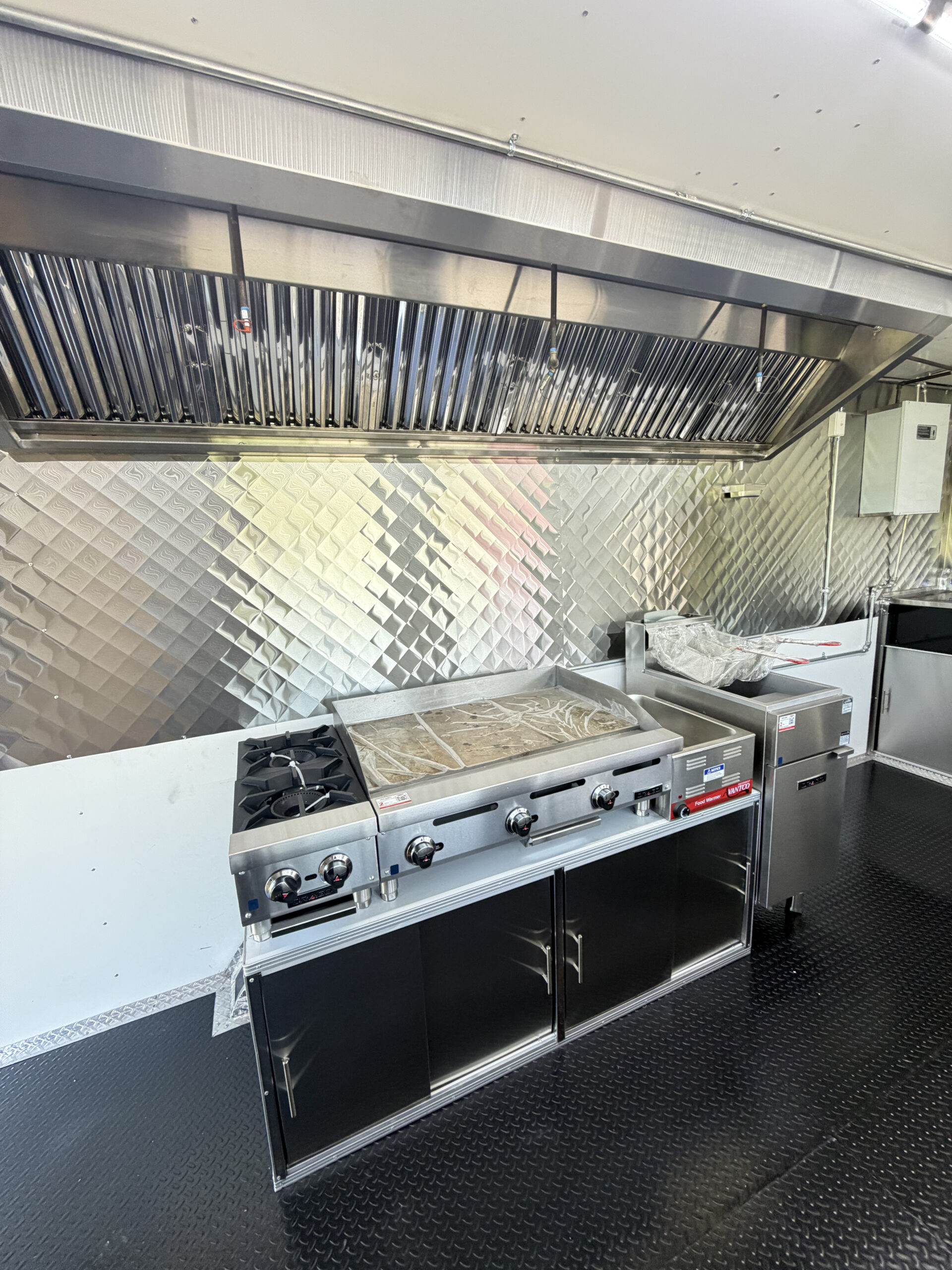 2026 Red 8x20’ Food Trailer - Image 15