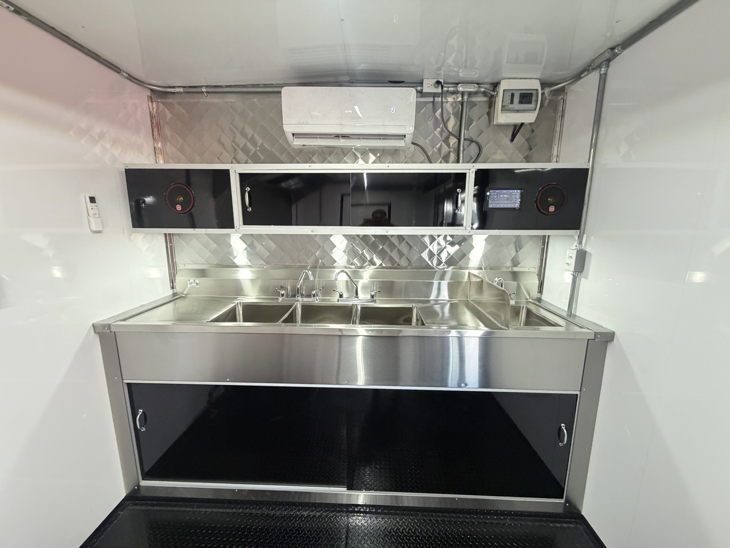 Black 8x16 Food Trailer – No Kitchen - Image 19