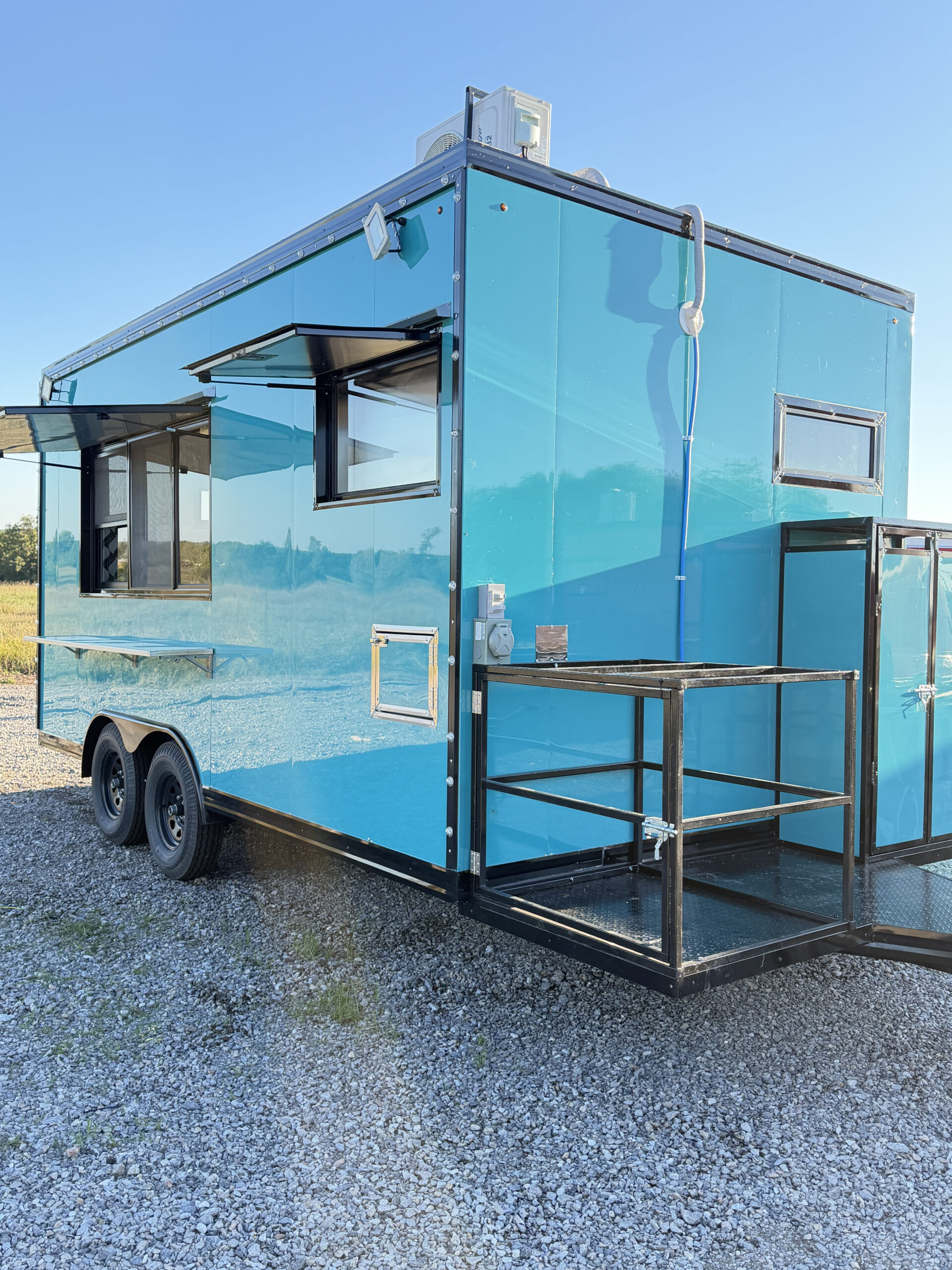 Turquoise 8x16 Food Trailer - Image 4