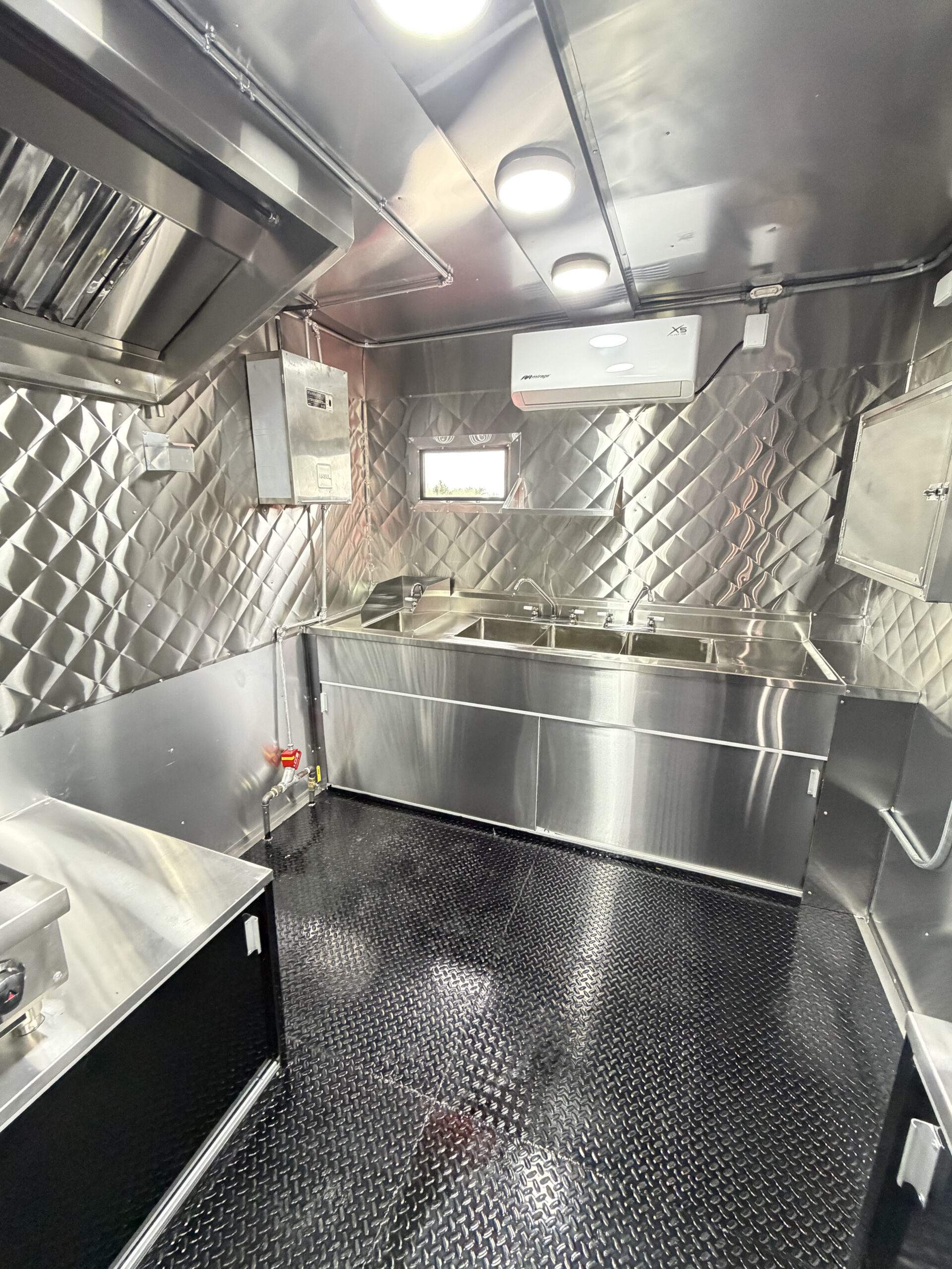 Turquoise 8x16 Food Trailer - Image 14